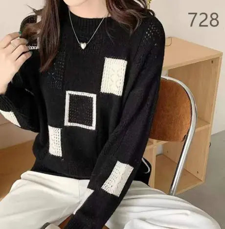 Women's Knitted Round Neck Long Sweater